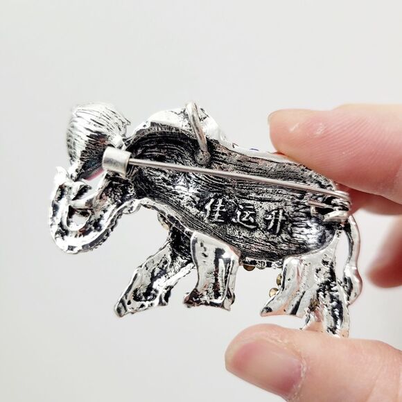 Brand New 2 In 1 Silver Elephant Red Stone Rhinestone Brooch Pin & Pendant - Picture 9 of 11